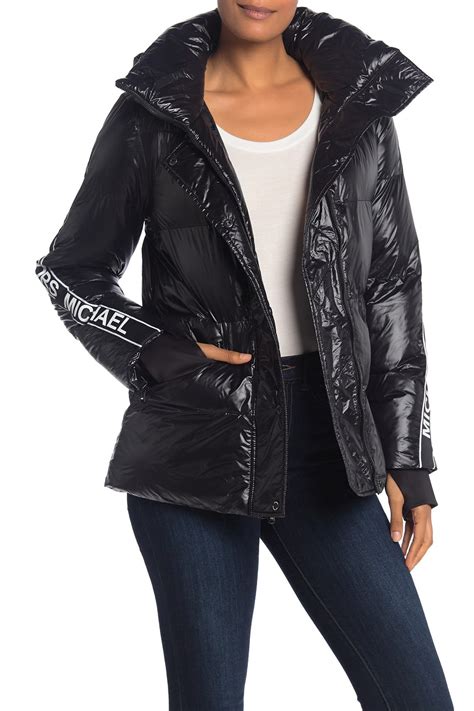 michael kors logo puffer jacket